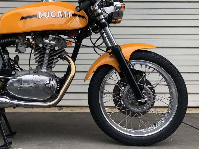 Ducati74年350YellowDesmo.jpg