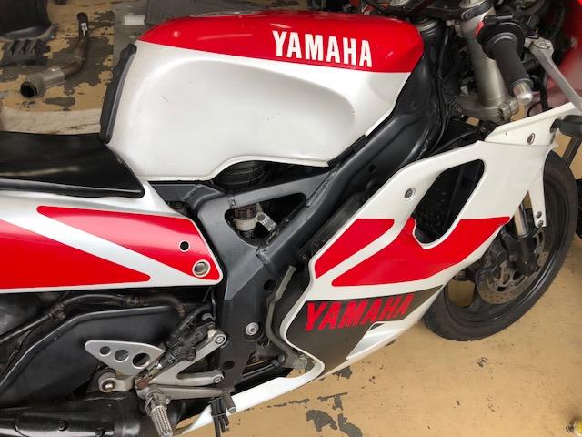 TZR250R フロントフォーク Y135 ヤマハ 純正  バイク 部品 3XV コケキズ無し 曲がり無し そのまま使える 修復素材に 車検 Genuine:22157225